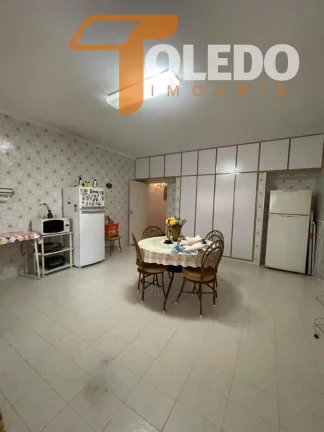 Imagem Casa 3 dormitórios para Venda em São Paulo / SP no bairro Tatuapé