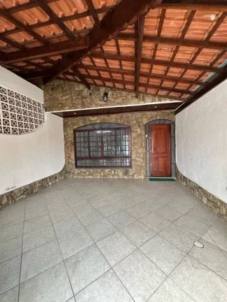 Imagem Sobrado com 3 dormitórios à venda, 147 m² por R$ 650.000 - Tupi - Praia Grande/SP