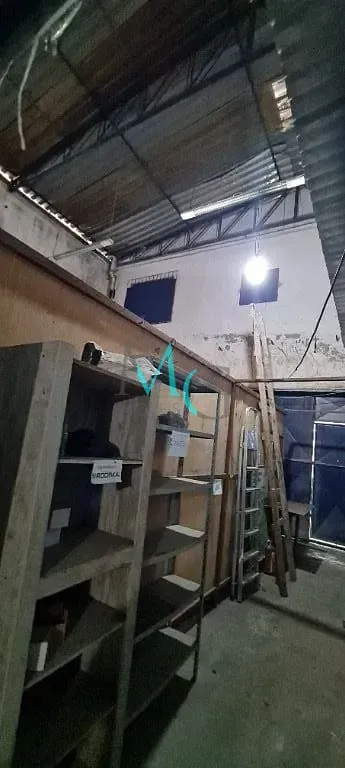 Imagem Galpão à venda ou aluguel, 386 m² por R$ 399.000,00 ou R$ 6.000,00/mês + taxas - Campo Grande - Rio de Janeiro/RJ