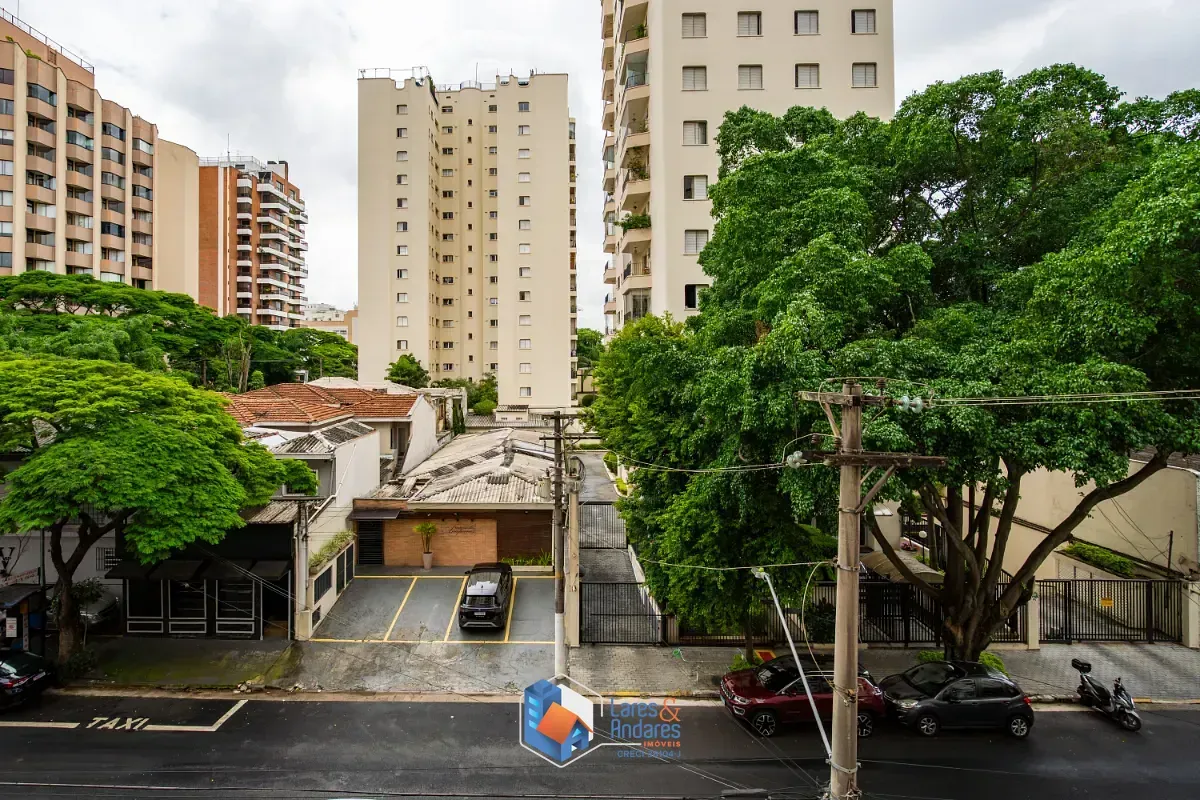Imagem Apartamento para venda em Moema com 2 quartos, sendo 1 suíte, 56m²
