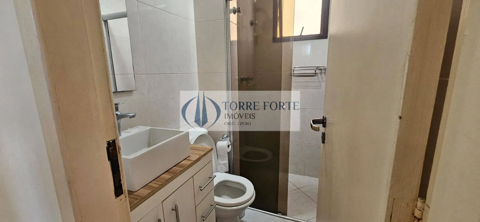 Imagem Ótimo apartamento 3 dormitórios, sala para 2 ambientes, cozinha, 1 vaga, ZN