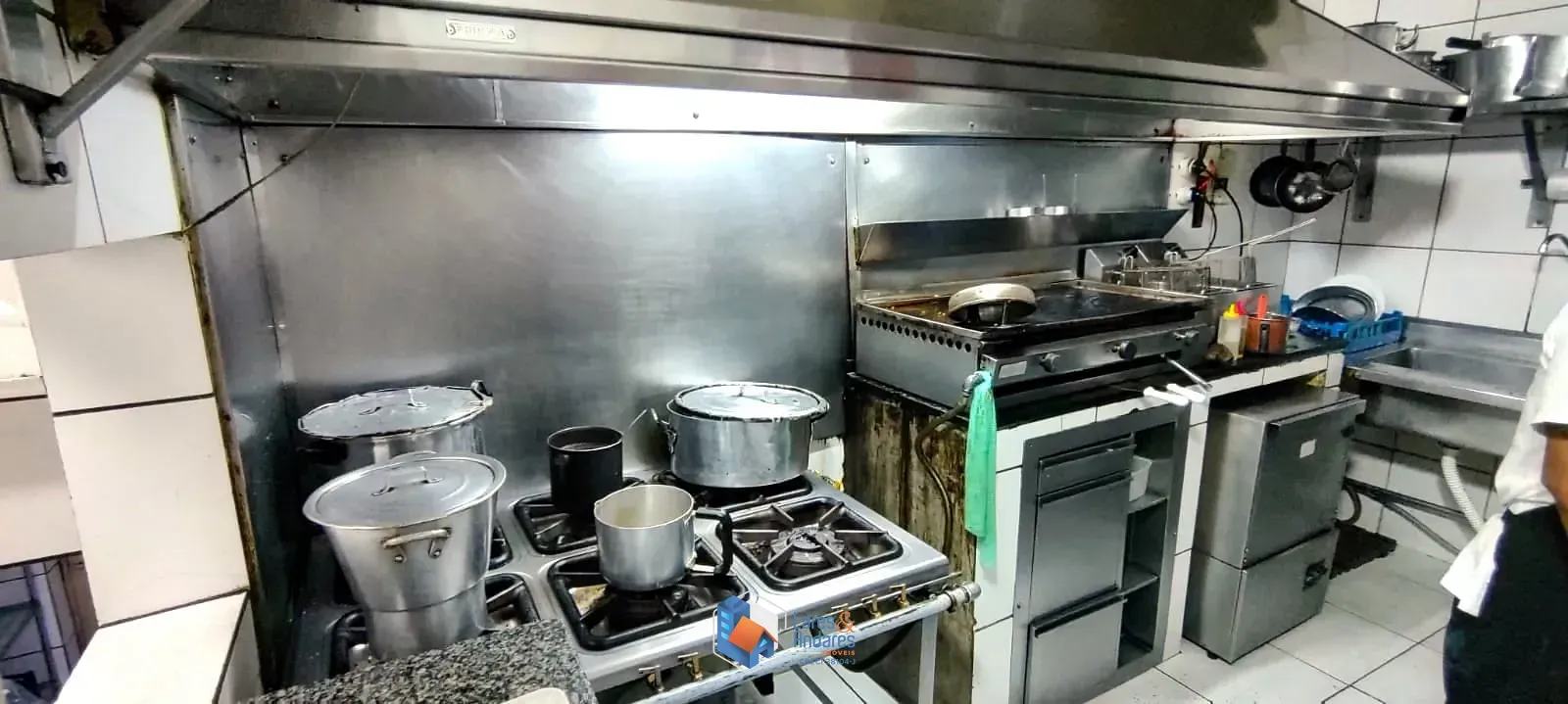 Imagem PONTO À VENDA, RESTAURANTE EQUIPADO E MOBILIADO A VENDA EM LOCALIZAÇÃO PRIVILEGIADA PRÓXIMO DO METRÔ NO CORAÇÃO DE SANTANA.