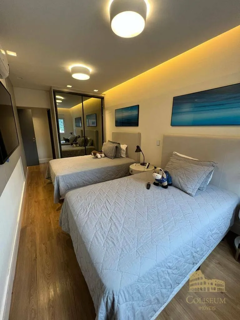 Imagem Apartamento com 4 dormitórios à venda, 250 m² por R$ 4.700.000,00 - Canto do Forte - Praia Grande/SP