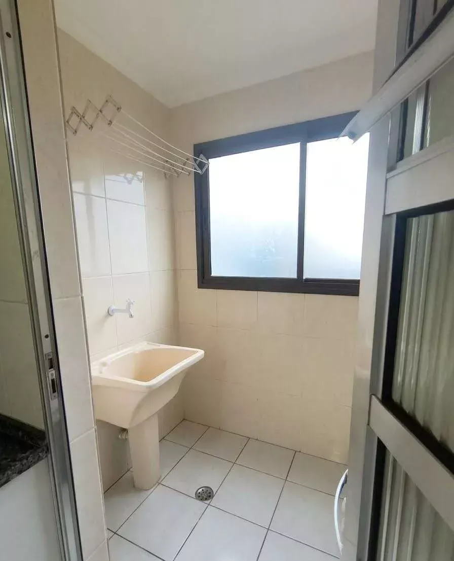 Imagem Apartamento 2 dormitórios - Vila Mirim - Praia Grande - SP