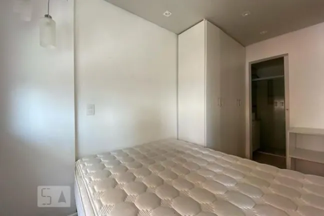Imagem Studio com 1 Quarto para Alugar, 40 m² em Jardim Ampliação - São Paulo