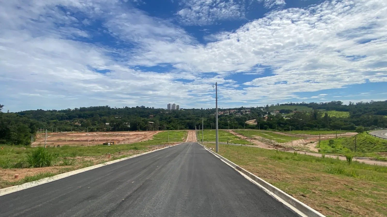 Foto do imóvel Terrenos à venda Residencial Portal dos Pássaros - Lotes à partir 150 m2 - Bairro Medeiros - Jundiaí em Jundiaí - SP