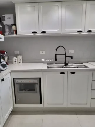 Imagem Apartamento de Luxo na Aclimação: 3 Quartos, 1 Suíte, 2 Salas, 1 Vaga - 146m² - Venda ou Locação em São Paulo-SP