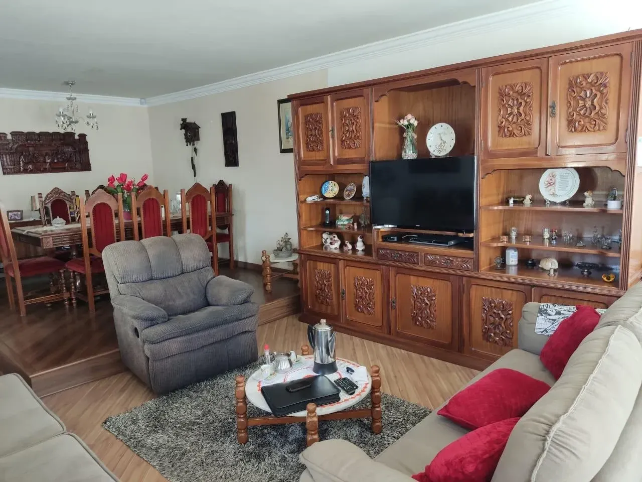 Foto do imóvel Casa com 4 Quartos à Venda ou Locação, 258 m² em Vila Tavares - Campo Limpo Paulista