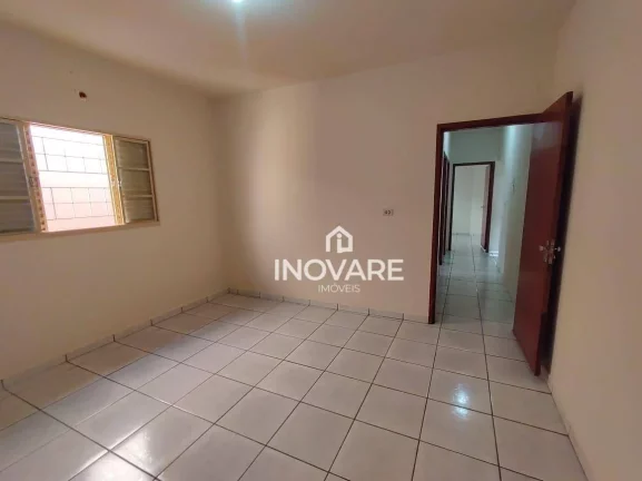 Imagem Casa com 3 dormitórios à venda, 230 m² por R$ 550.000,00 - Residencial Jardim Primavera - Itumbiara/GO