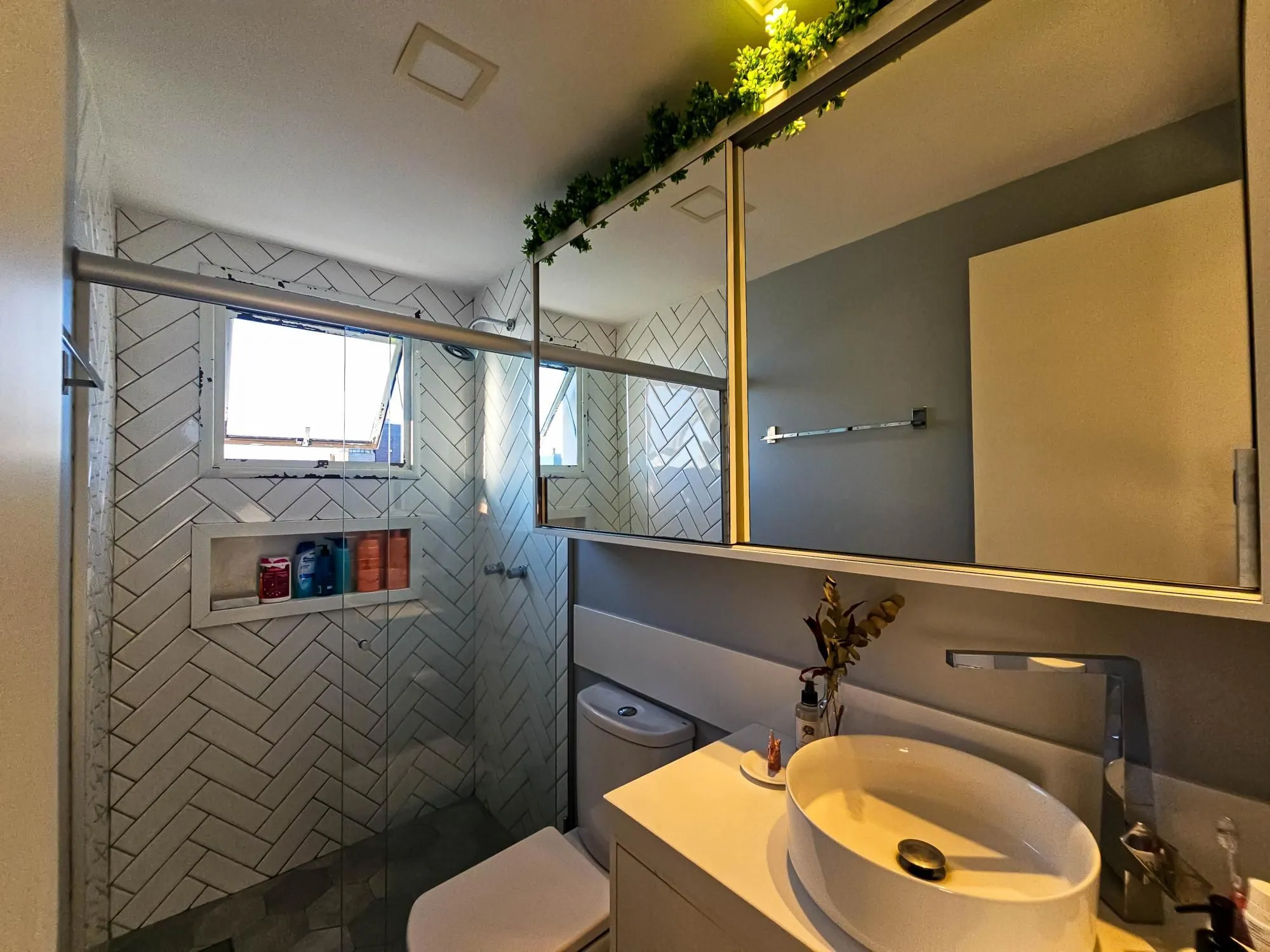 Imagem Apartamento Impecável no Petrópolis - 2 D (1 Suíte)