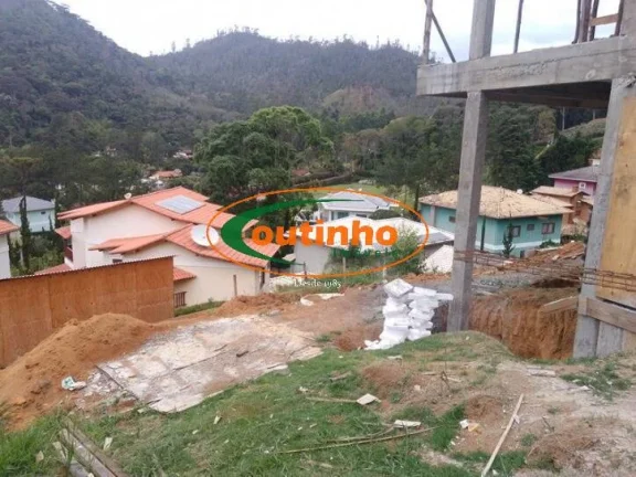 Imagem (07070) Condomínio Parque das Rosas Clube Residencial - Teresópolis
