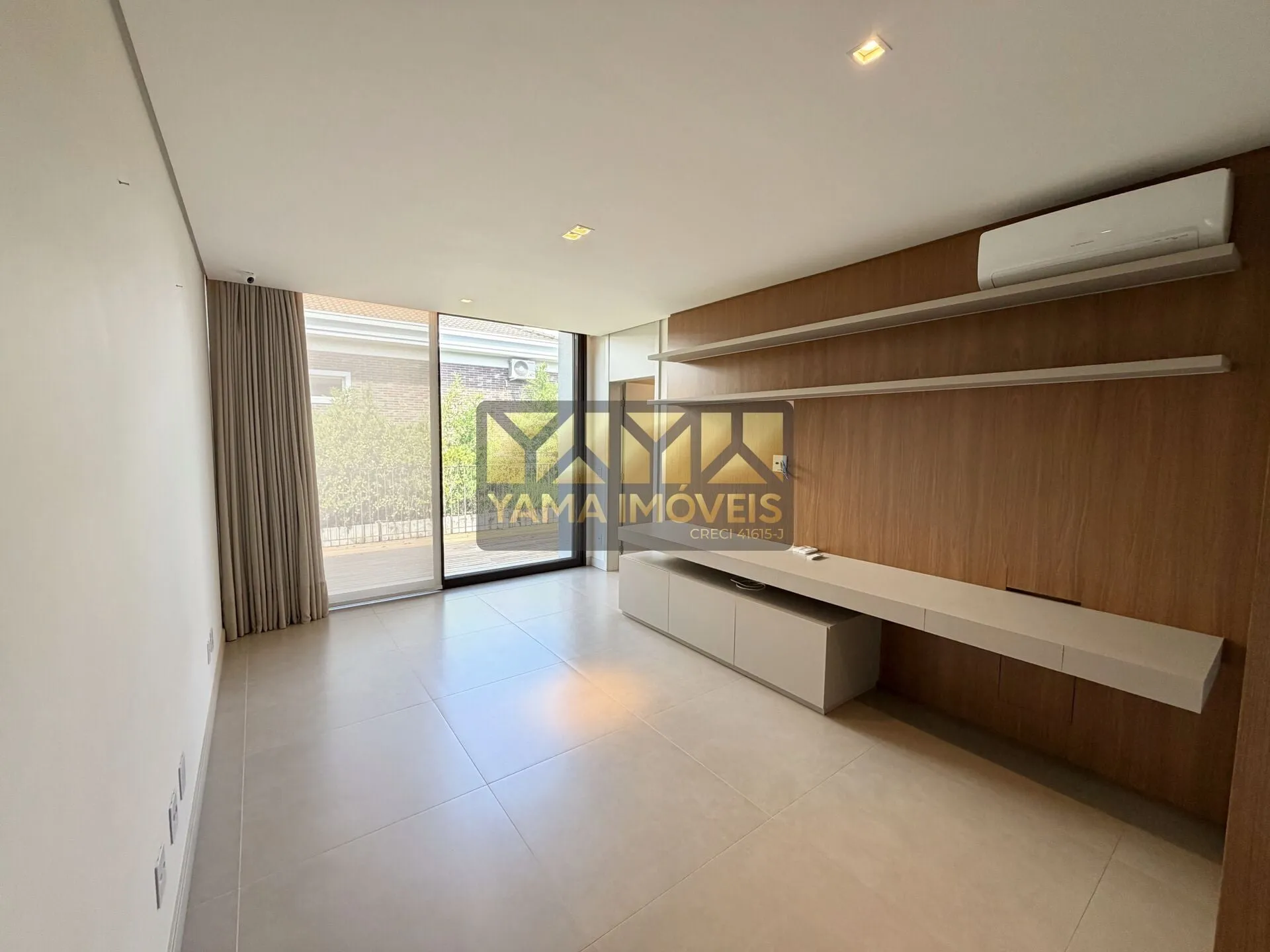 Imagem Alphaville 2 - Casa à venda no bairro Residencial e Empresarial Alphaville - Ribeirão Preto/SP