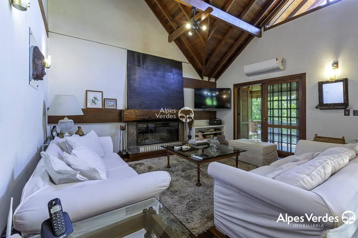 Imagem Casa à venda em Canela, Vila Suica, com 4 quartos, 357m2