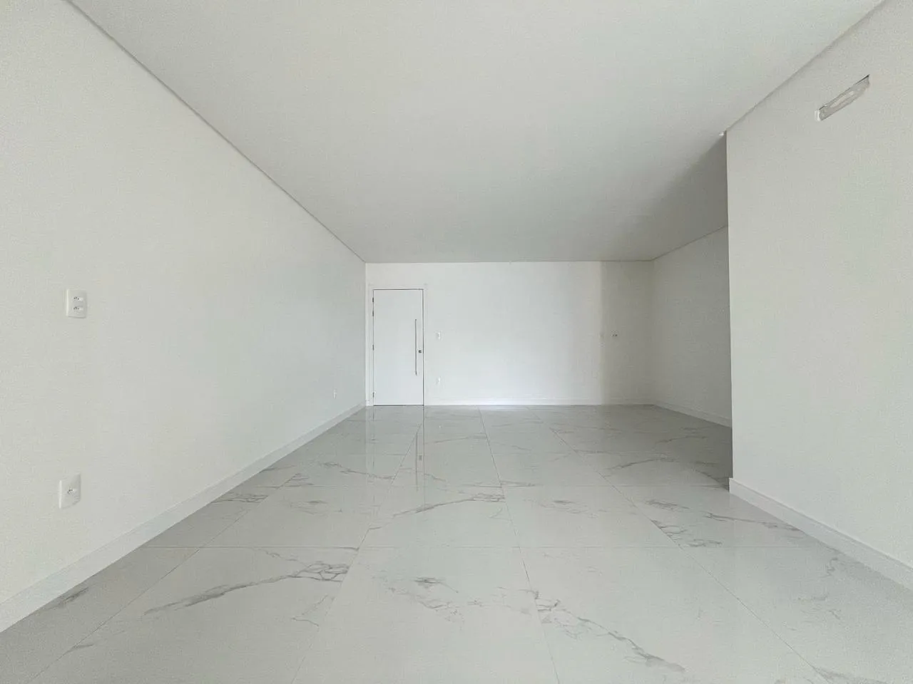 Imagem Apartamento à venda com 159m2 por R$ 1.540.000,00