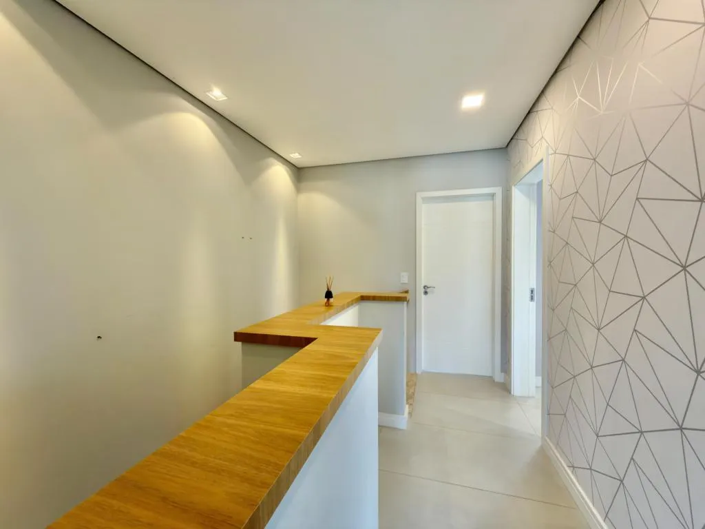 Imagem Casa em Condominio 4 Dormitórios - Bairro Zona Nova