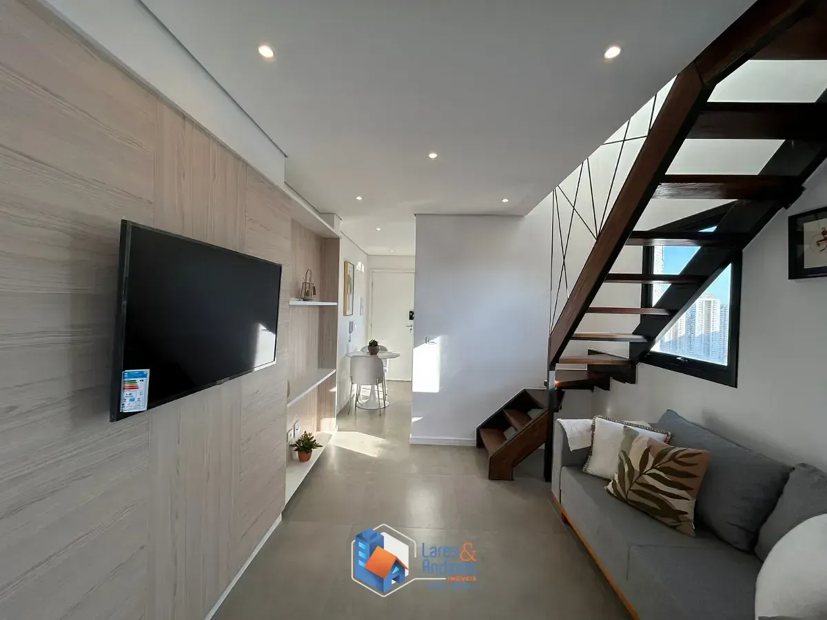 Imagem Duplex para venda em Pompeia com 2 quartos, sendo 1 suíte, 60m²