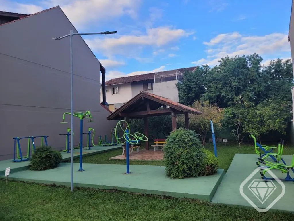 Imagem Casa em condomínio fechado, com ambientes acolhedores, excelente distribuição e infraestrutura co...