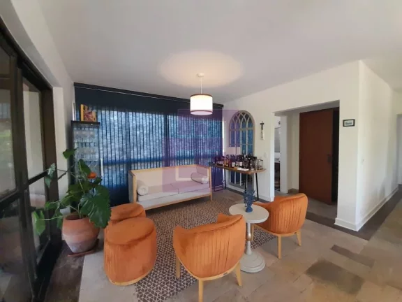 Imagem Apartamento Padrão de 03 dormitórios para venda nas Pitangueiras.