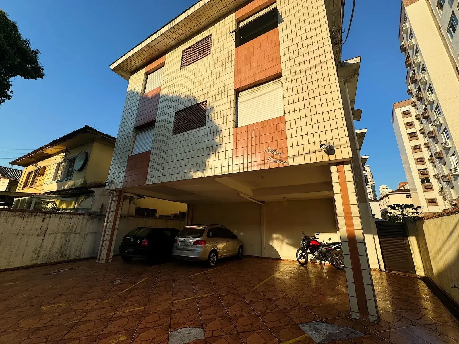 Imagem Apartamento com 2 Quartos para Alugar, 78 m² em Gonzaga - Santos
