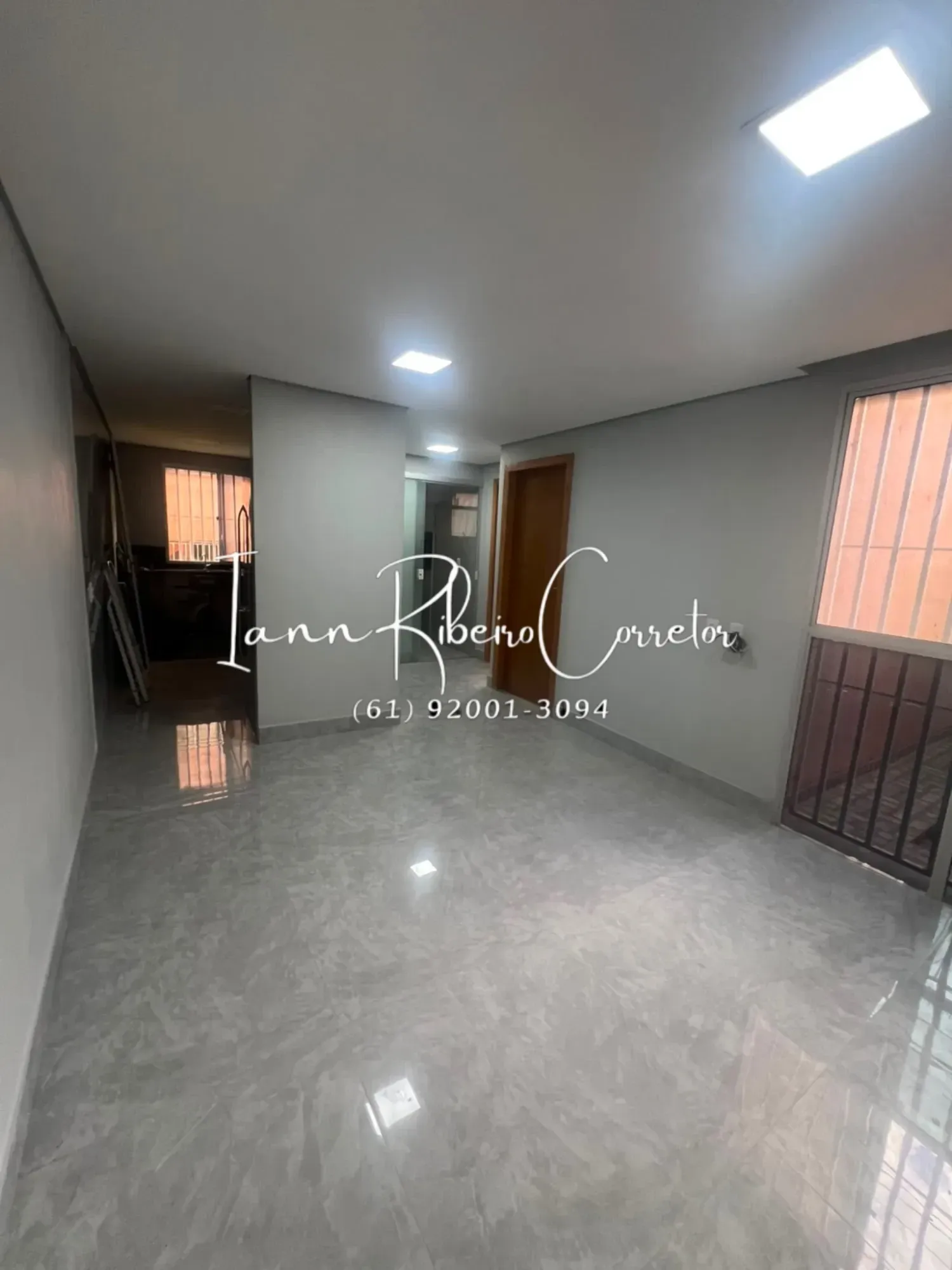 Imagem Apartamento com 2 Quartos à Venda, 46 m² em Paranoá Parque (Paranoá) - Brasília