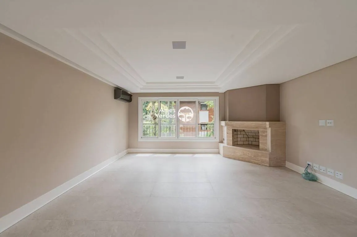 Imagem Vende-se Apartamento em Gramado, Vila Jardim, com 3 quartos