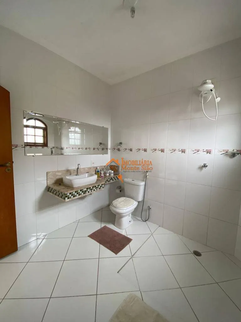 Imagem Sobrado com 3 dormitórios à venda, 257 m² por R$ 745.000,00 - Jardim Brasil - Guarulhos/SP