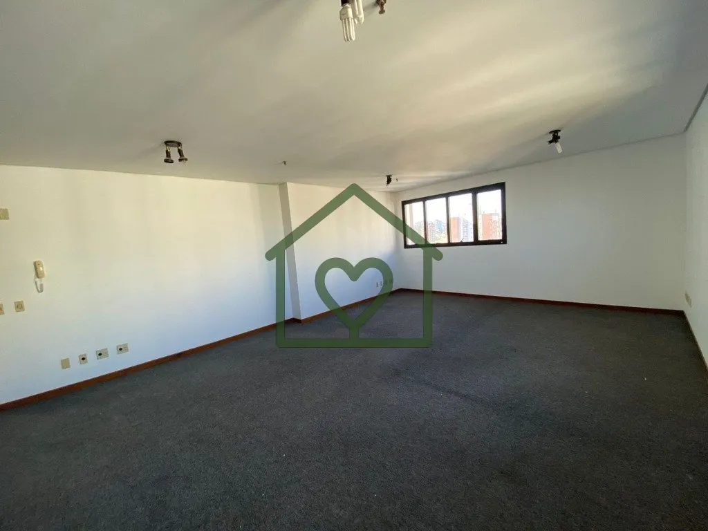Imagem Excelente sala comercial - em andar alto - com vista - pronta para ocupação - são 48m2 de área p...