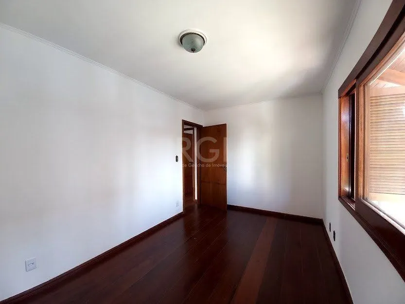 Imagem Casa para Venda - 224m², 3 dormitórios, sendo 1 suites, 3 vagas - Santana