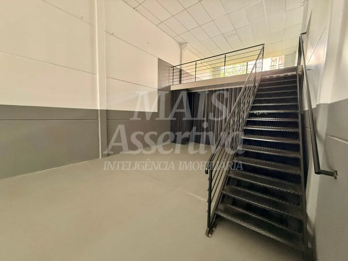 Imagem Ótima sala comercial para locação no bairro Operário em Novo Hamburgo - Com mezanino