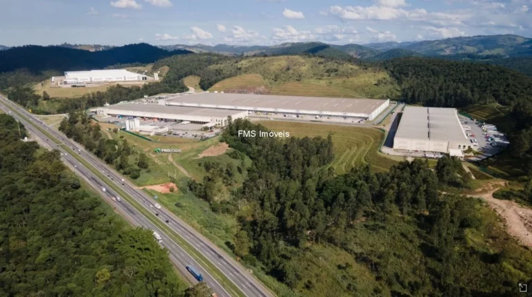 Imagem Galpão com 8.832,90 m² em Araçariguama-SP