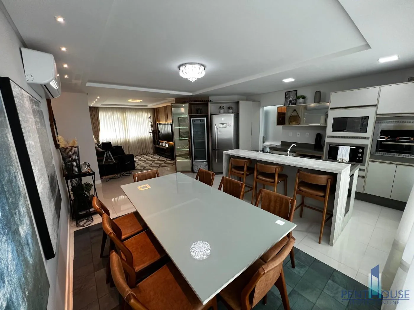 Imagem Apartamento Zona Central para Venda em Balneário Camboriú, CENTRO, 3 dormitórios, 3 suítes, 4 banheiros, 2 vagas