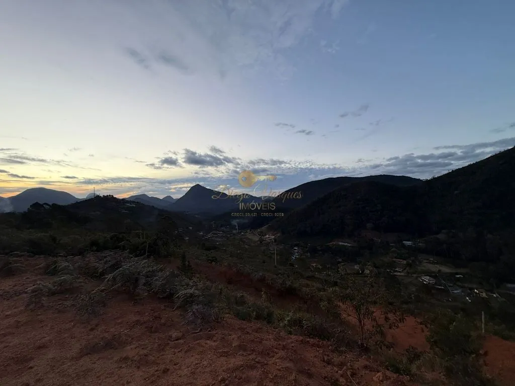 Imagem Terreno em Condomínio para Venda no bairro Albuquerque