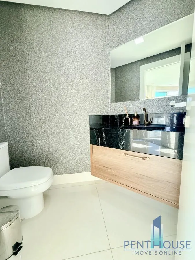 Imagem Apartamento Zona Central para Venda em Balneário Camboriú, CENTRO, 4 dormitórios, 2 suítes, 3 banheiros, 2 vagas