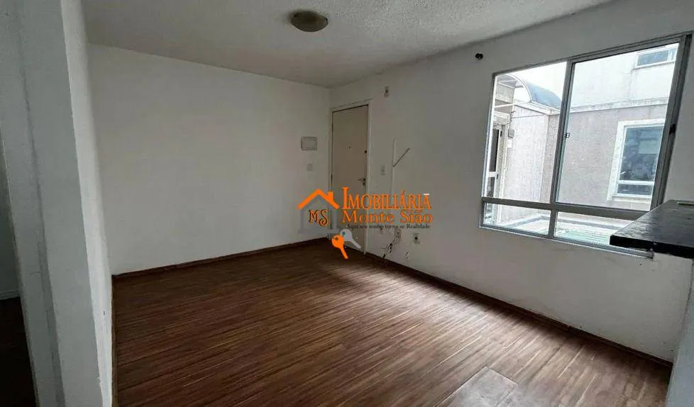 Imagem Apartamento com 2 dormitórios à venda, 43 m² por R$ 245.000,00 - Água Chata - Guarulhos/SP