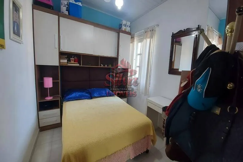 Imagem C471 | Casa com piscina à venda a 450m do mar no Mariluz