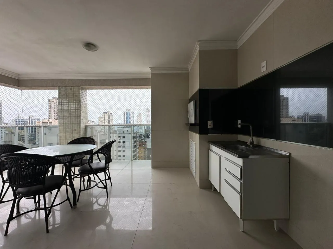 Imagem Apartamento à venda com 169m2 por R$ 2.300.000,00