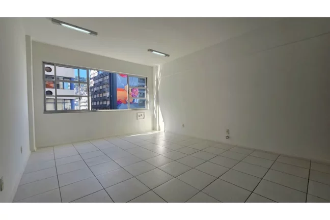 Imagem CAG 79 Sala 590441066-33 - Sala à venda no bairro Centro - Florianópolis/SC