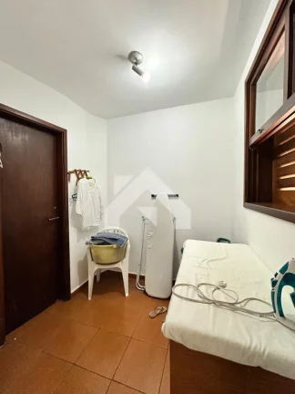Imagem Casa de Condomínio em Alphaville - Santana de Parnaíba