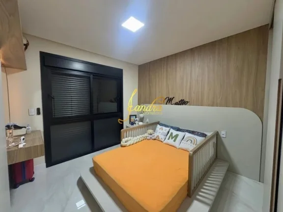 Imagem Sobrado no Sunset com 04 suítes, piscina e placa solar
