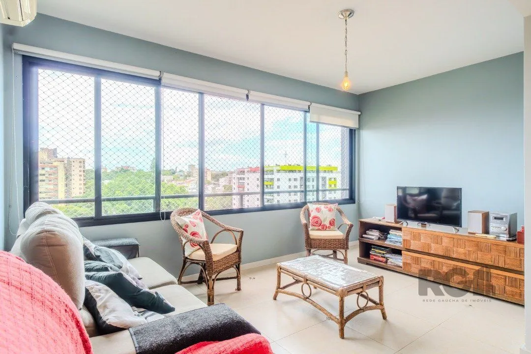 Cobertura Horizontal, 3 quartos, 1 suite, piscina, condominio com infra, 2 vagas - Bairro Tristeza