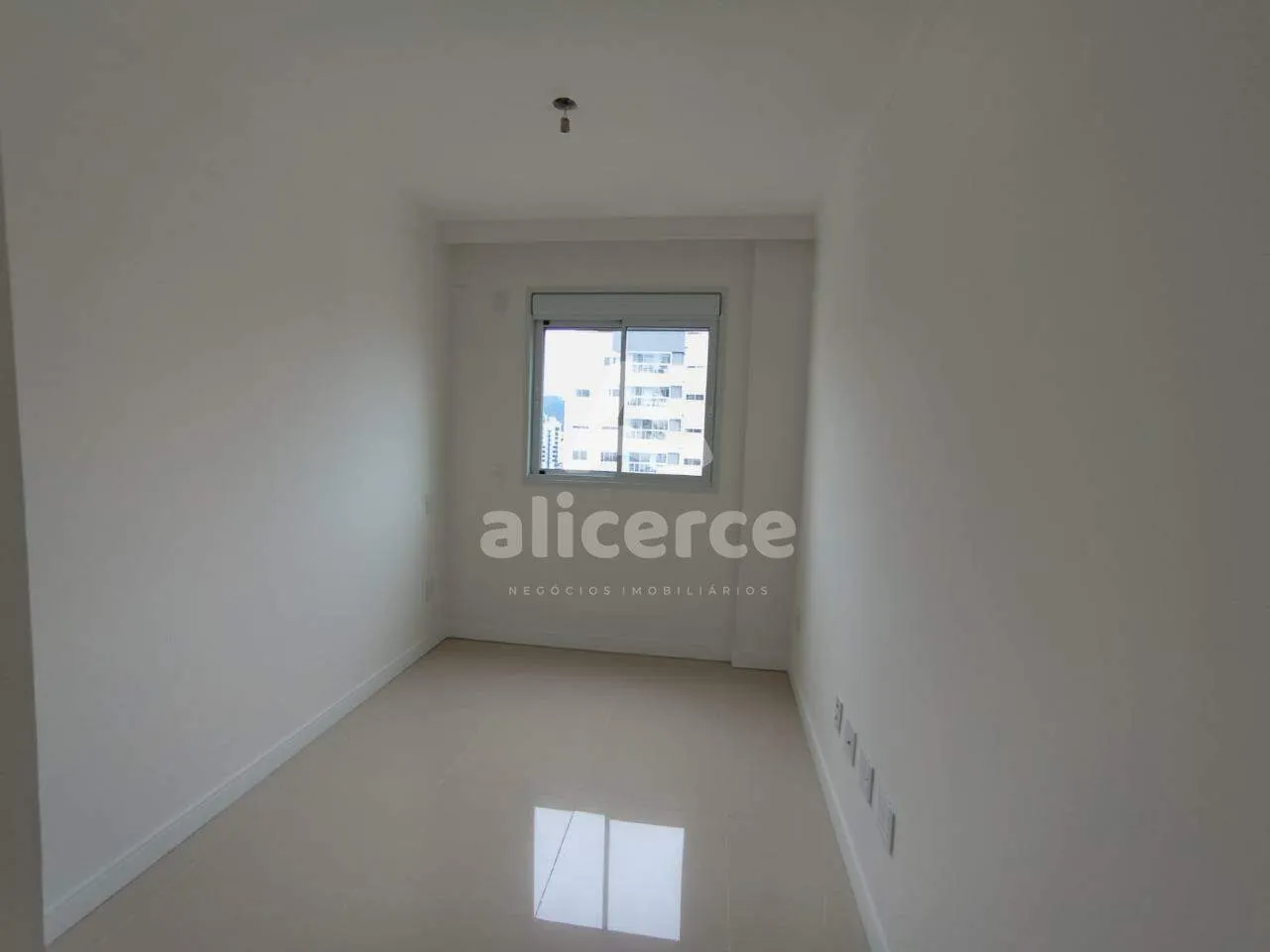 Imagem Apartamento à venda com 2 quartos 1 suíte, 108m² em Campinas São José