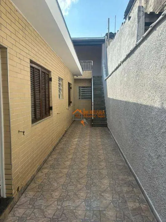 Imagem Casa com 3 dormitórios à venda, 164 m² por R$ 890.000,00 - Jardim Bom Clima - Guarulhos/SP