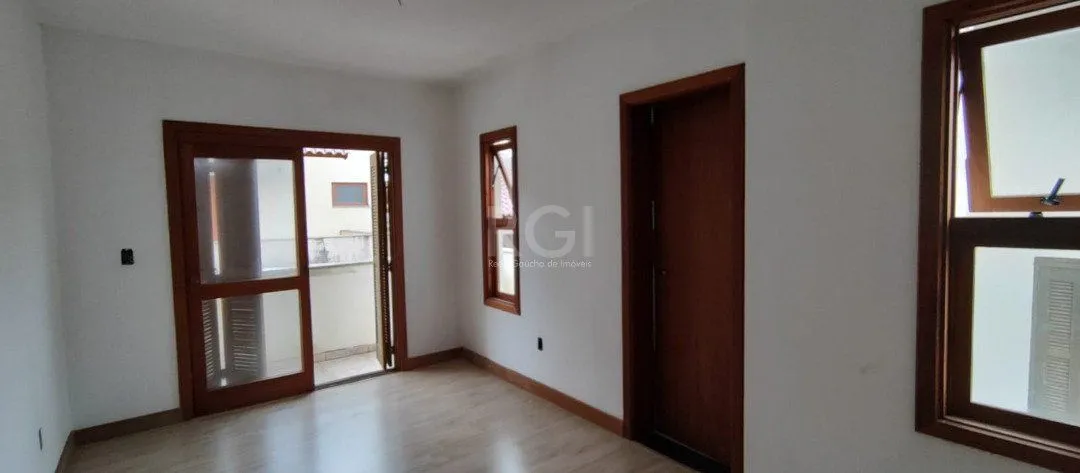 Imagem Casa Condominio para Venda - 158m², 3 dormitórios, sendo 1 suites, 2 vagas - Tristeza