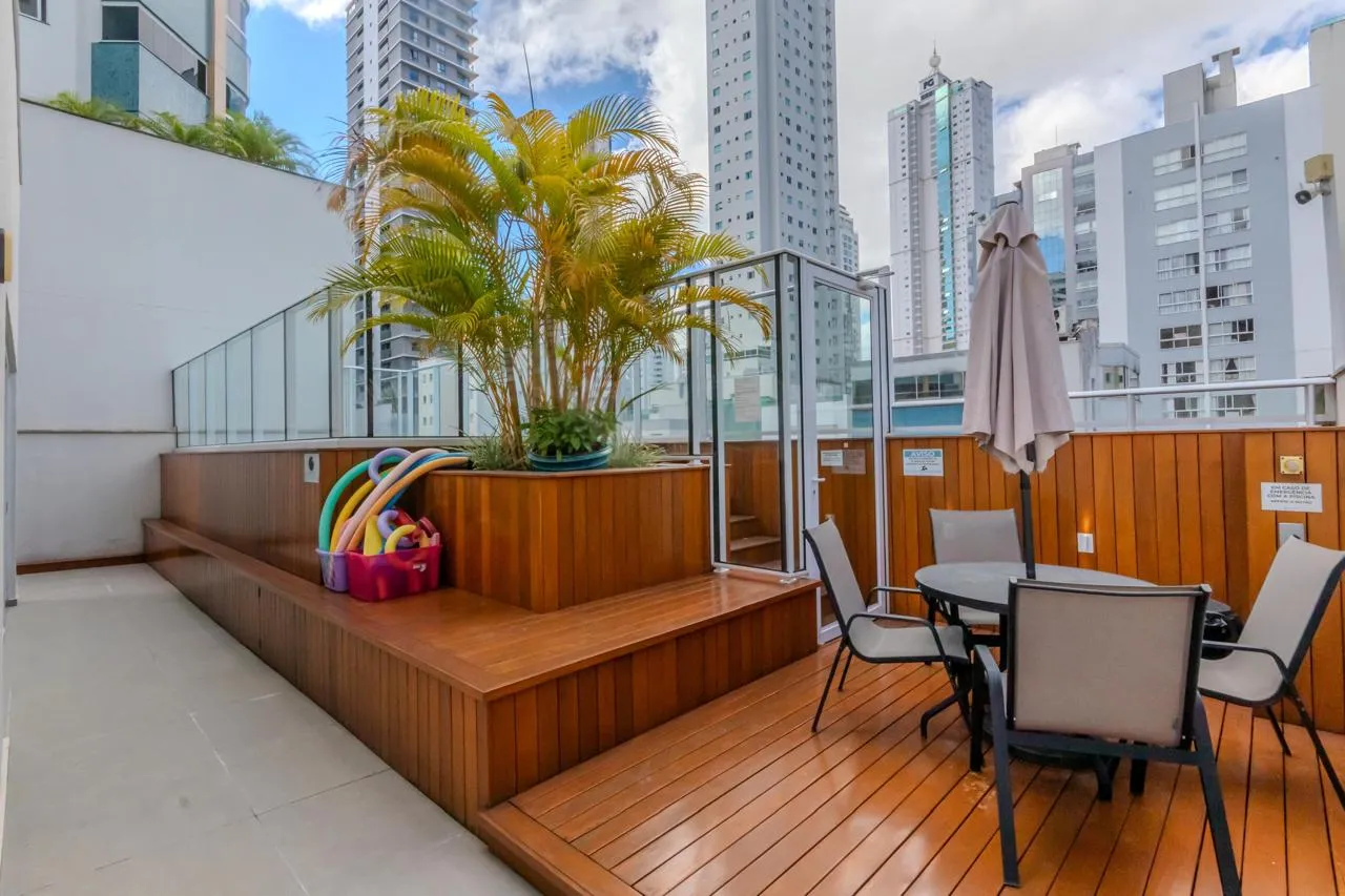 Imagem Apartamento à venda com 182m2 por R$ 2.500.000,00
