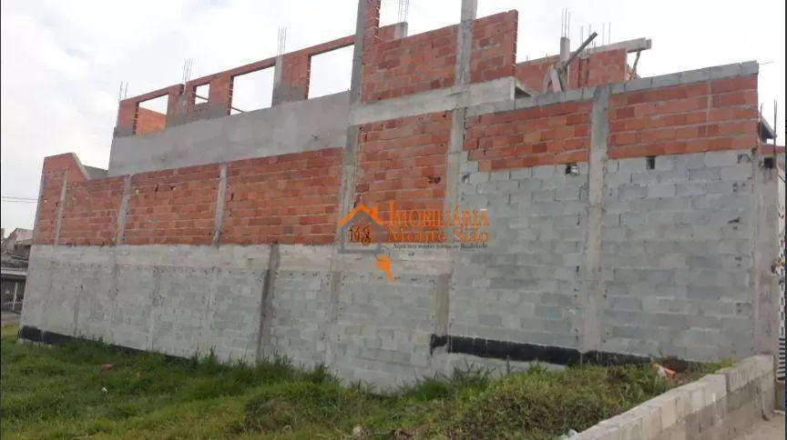 Imagem Sobrado com 5 dormitórios à venda, 306 m² por R$ 680.000,00 - Jardim Adriana - Guarulhos/SP