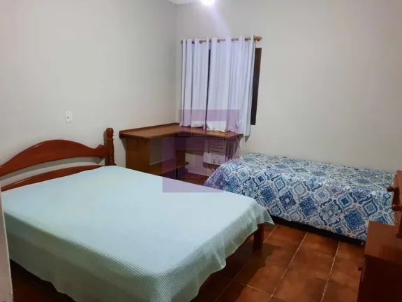 Imagem Cobertura Duplex. Enseada, localizada a uma quadra da Praia.