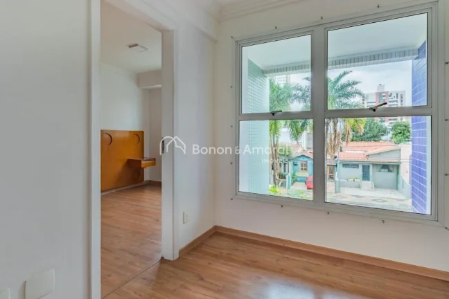 Imagem Charmoso duplex com 2 suítes, living para 2 ambientes, lavabo, cozinha planejada, área de serviço...