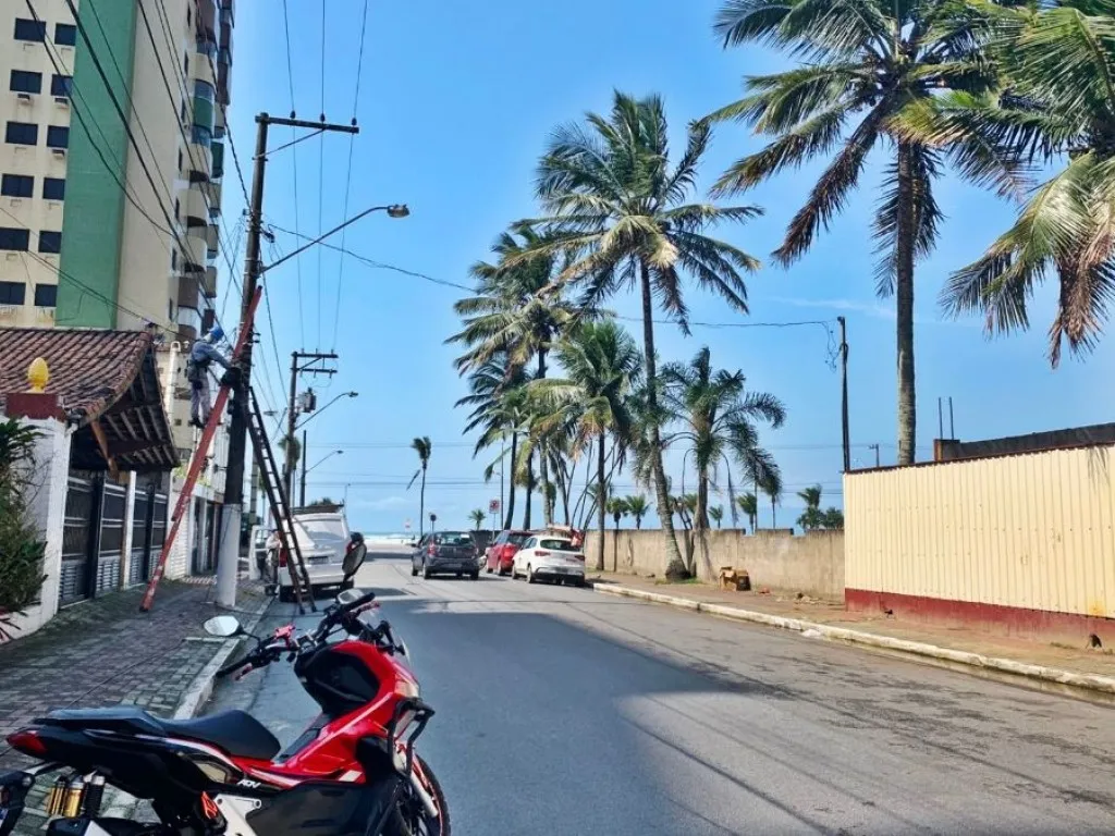 Imagem APARTAMENTO COM 76,75 m² - GUILHERMINA - PRAIA GRANDE SP