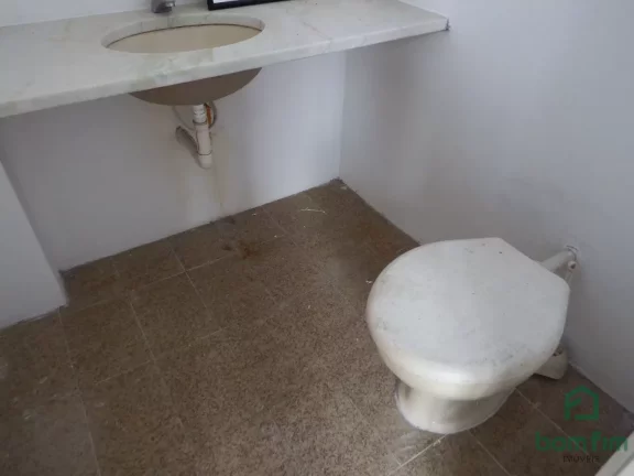 Imagem Sala comercial de frente, para venda, Menino Deus, Porto Alegre/RS.