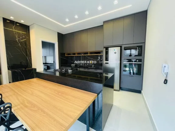 Imagem VENDE-SE ÓTIMA CASA SOBRADO NO CENTRO DE FRANCA